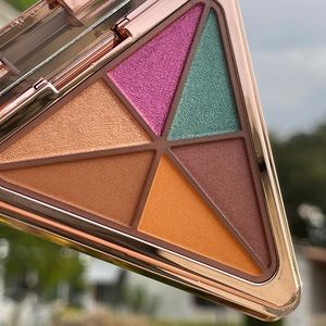LYS BEAUTY By Tisha T Love Yourself Eyeshadow Palette in Unapologetic